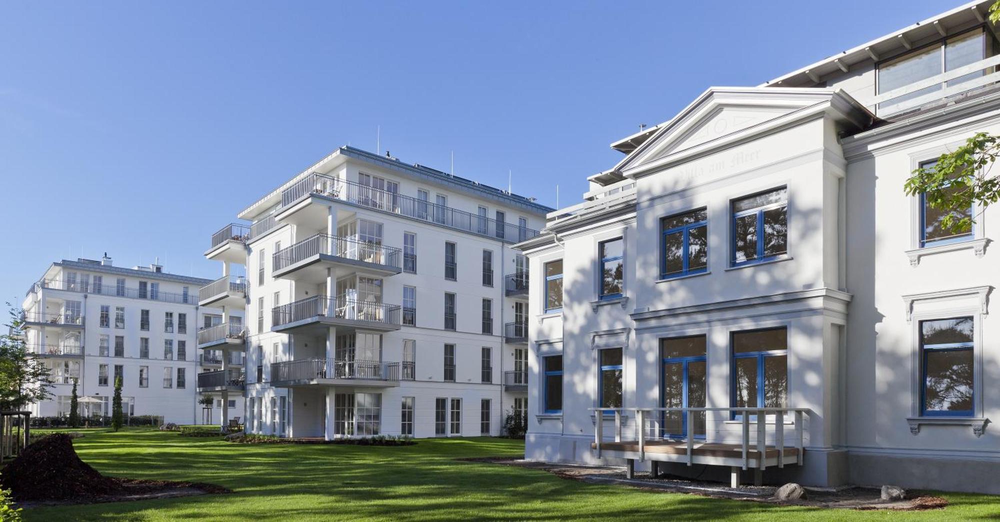 Steigenberger Grandhotel & Spa Heringsdorf Ngoại thất bức ảnh The main building of the university