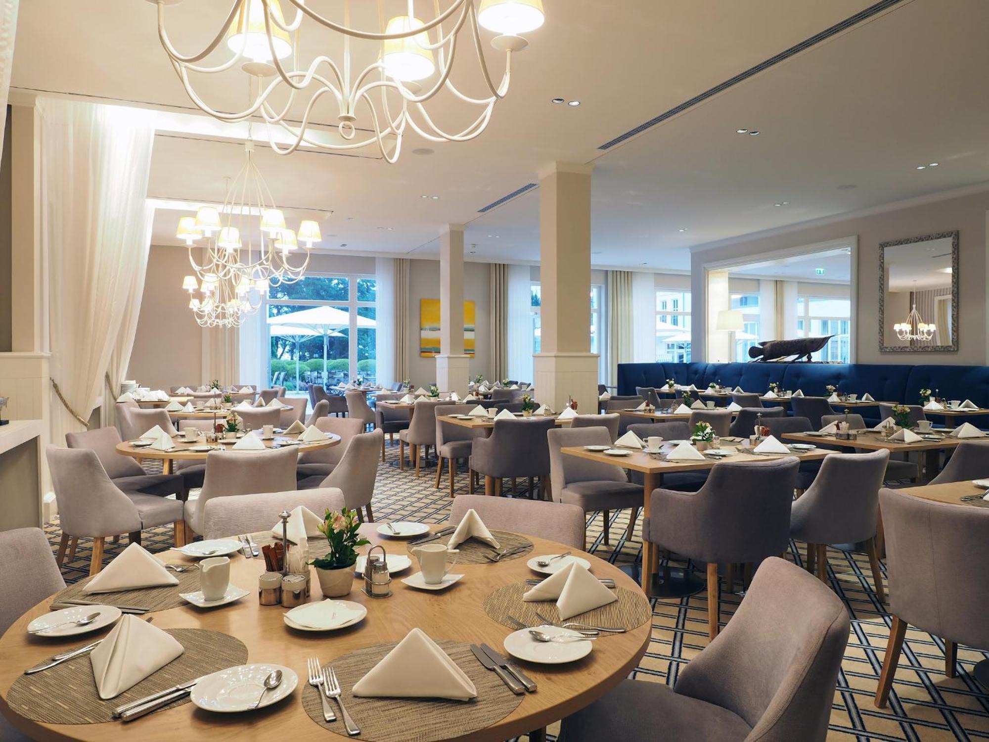 Steigenberger Grandhotel & Spa Heringsdorf Ngoại thất bức ảnh The restaurant